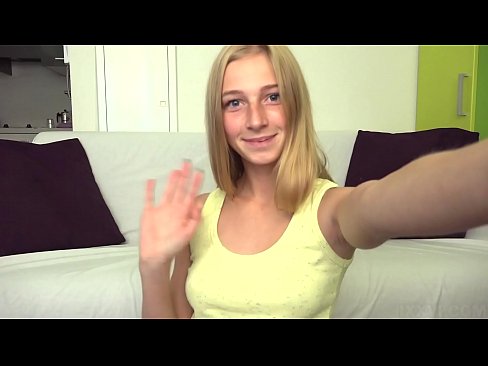 ❤️ Kiam mi enuas, mi pigre masturbas mian rozkoloran kuzon ️ Faka video  ĉe ni ﹏